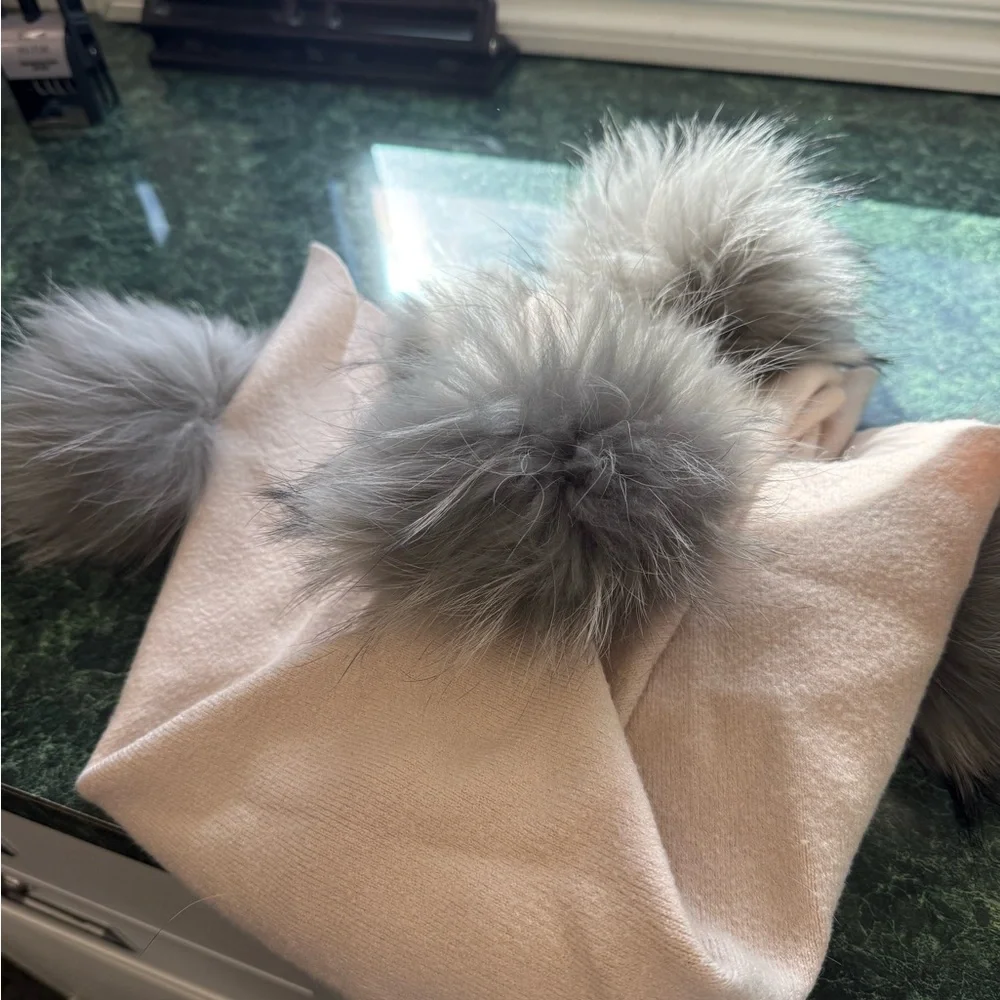 Cream stroller blanket with Gray Fur Pom Poms